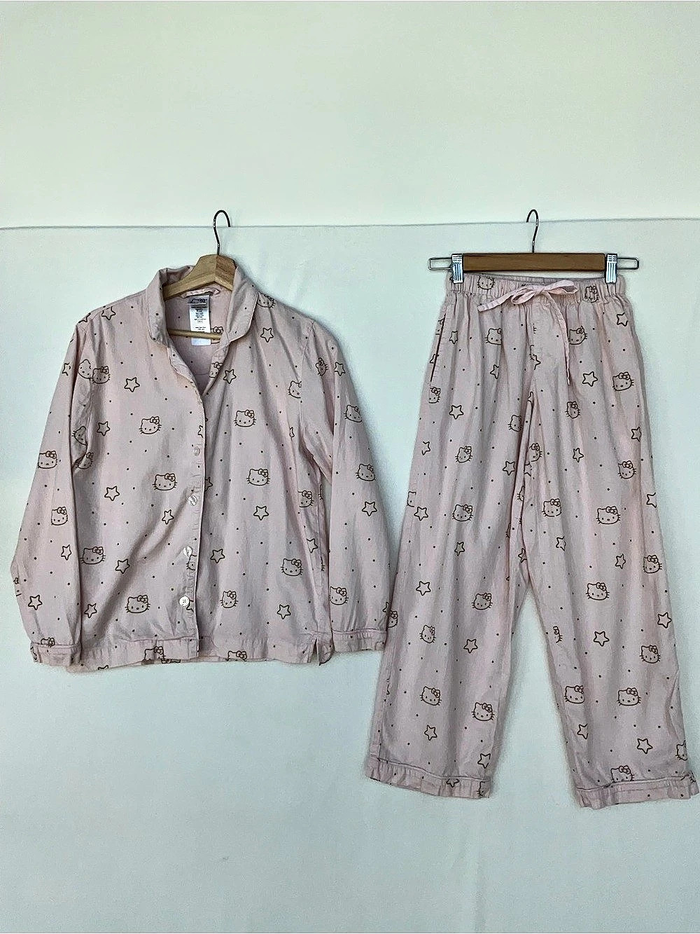 Hello Kitty Pink Pajama Set Size Small Teen